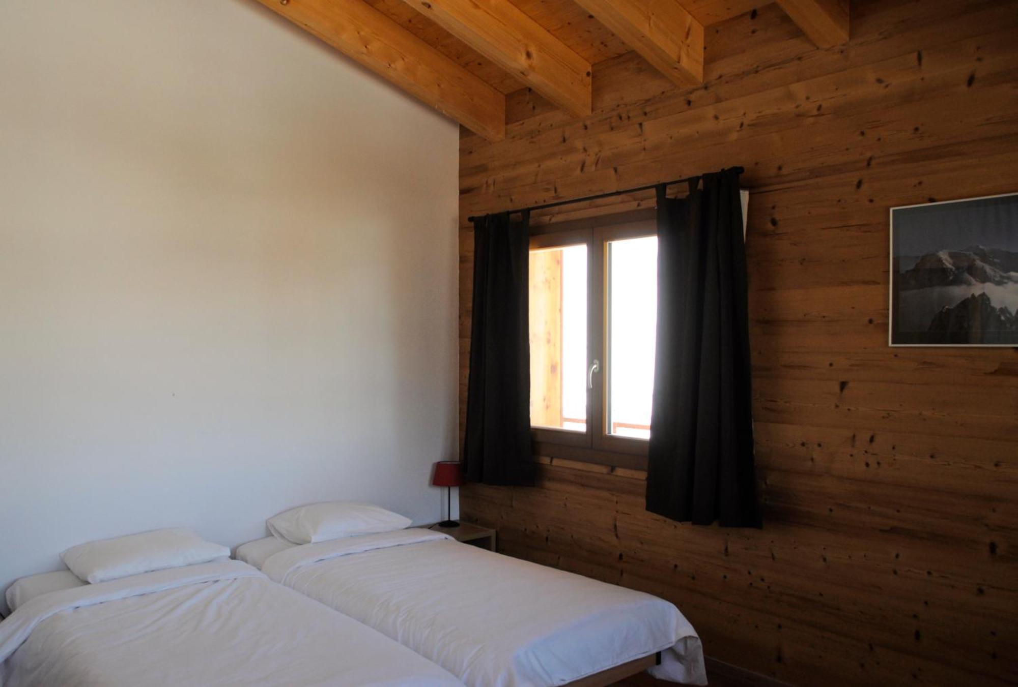 La Tzoum'Hostel La Tzoumaz Esterno foto