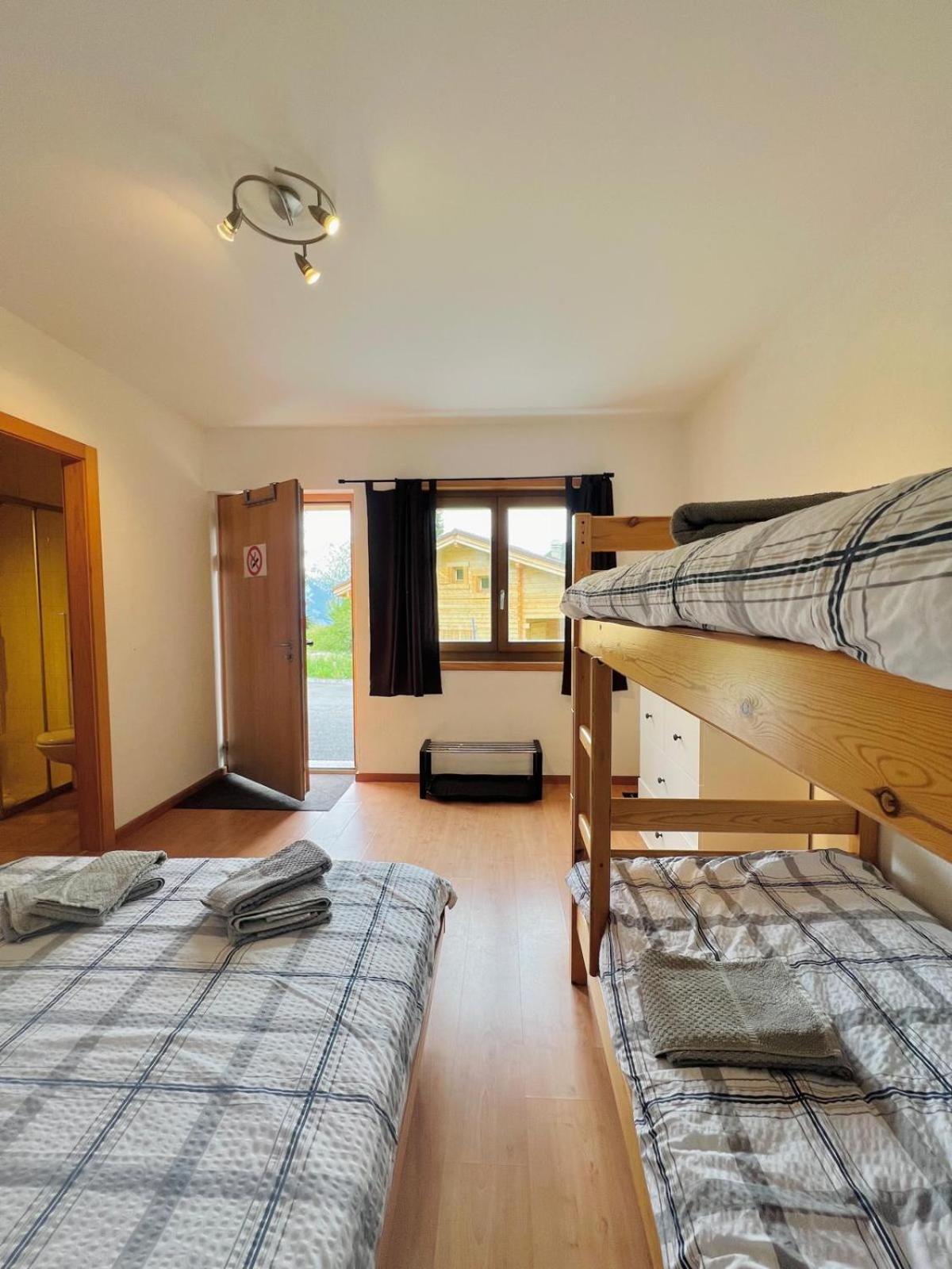 La Tzoum'Hostel La Tzoumaz Esterno foto