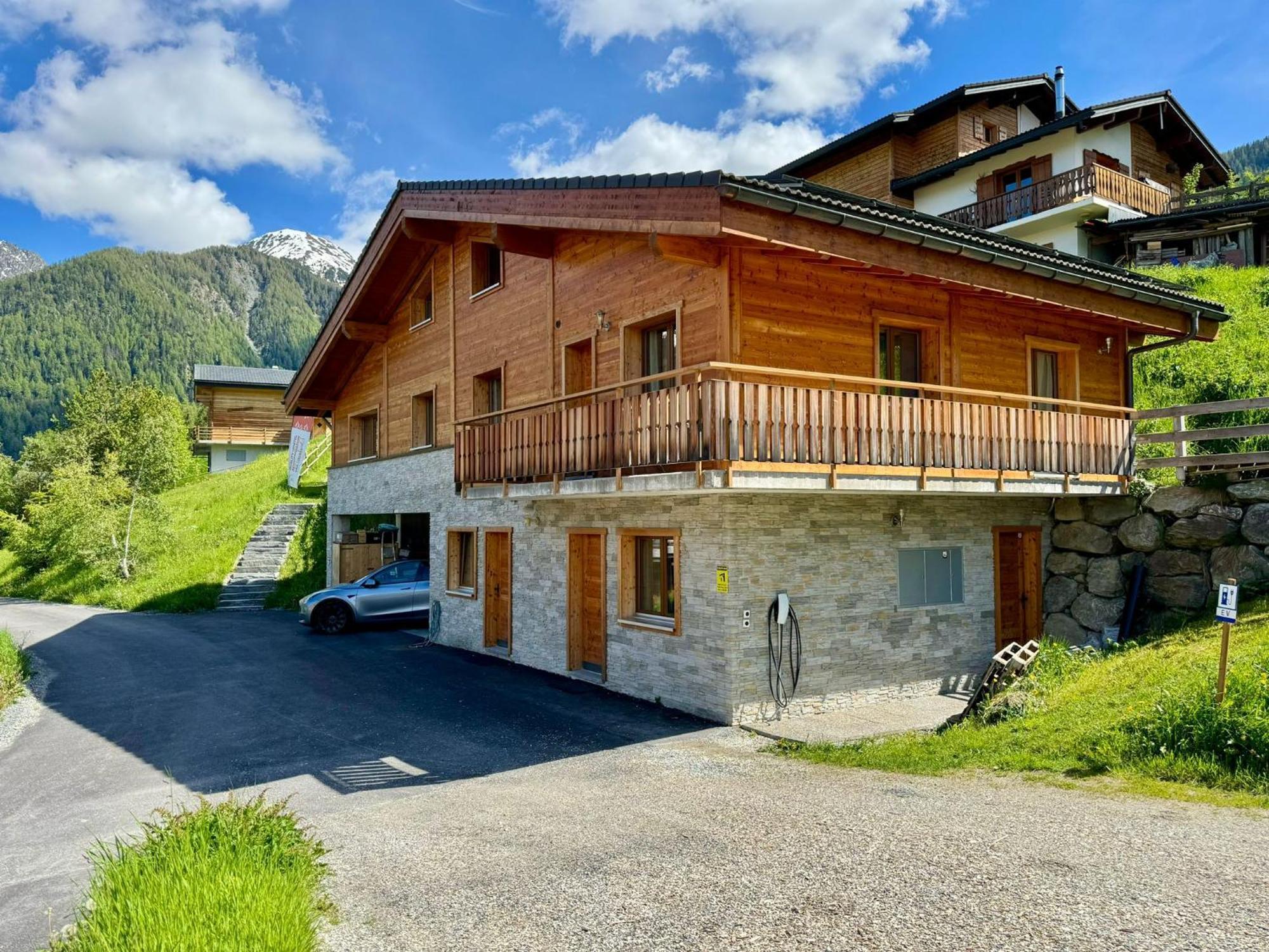 La Tzoum'Hostel La Tzoumaz Esterno foto